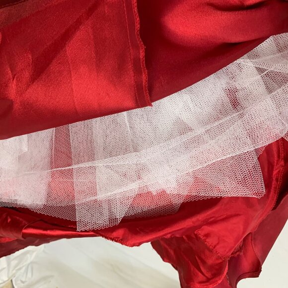 Elegant Beaded Red Satin Mermaid Larissa Gown Spaghetti Straps Flared Hem Size 6 - Picture 13 of 15